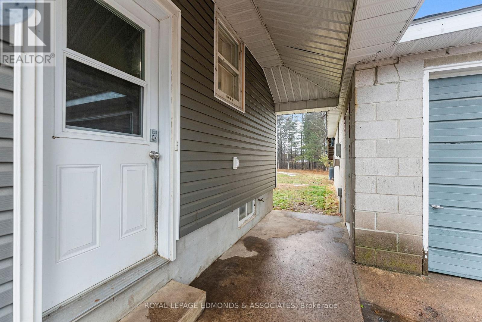 214 Achray Road, Petawawa, Ontario  K8A 6W8 - Photo 30 - X12583008