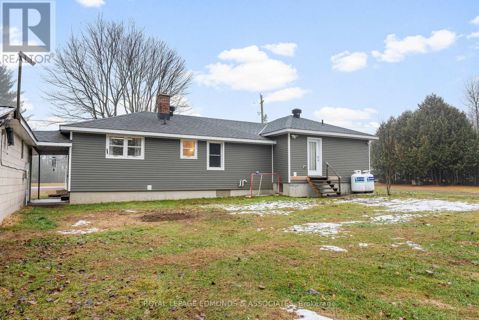 214 Achray Road, Petawawa, Ontario  K8A 6W8 - Photo 33 - X12583008