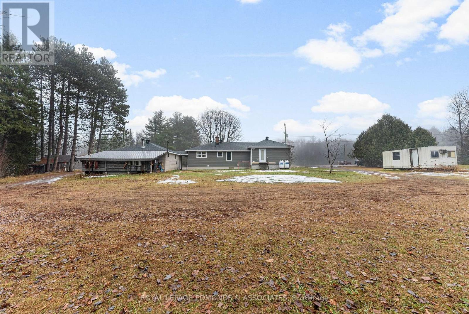 214 Achray Road, Petawawa, Ontario  K8A 6W8 - Photo 37 - X12583008