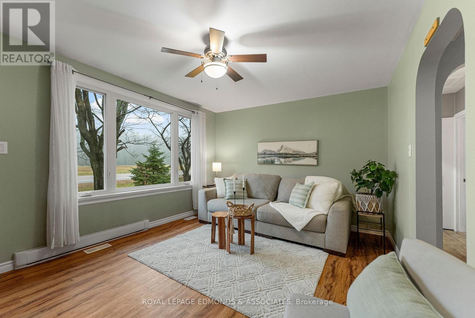 214 Achray Road, Petawawa, Ontario  K8A 6W8 - Photo 7 - X12583008