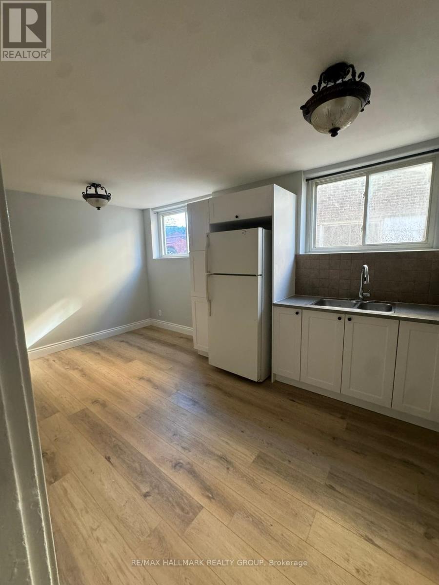 1 - 605 Donald Street, Ottawa, Ontario  K1K 1L3 - Photo 2 - X12583010