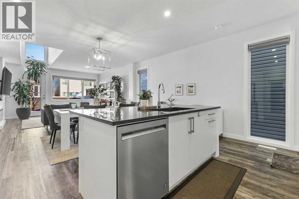 74 Seton Road Se, Calgary, Alberta  T3M 3E8 - Photo 7 - A2271447