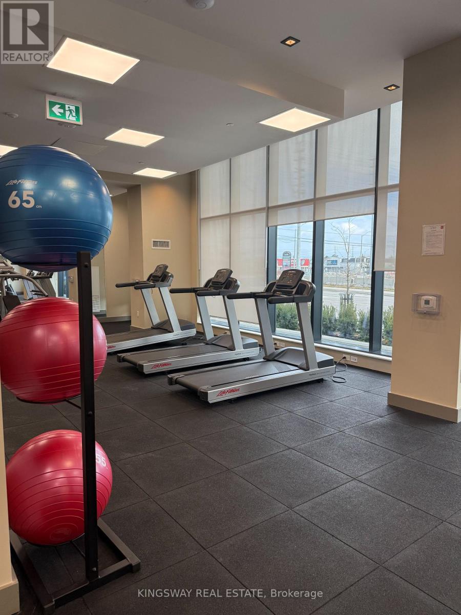 217 - 15 Watergarden Drive N, Mississauga, Ontario  L5R 0G8 - Photo 10 - W12582802