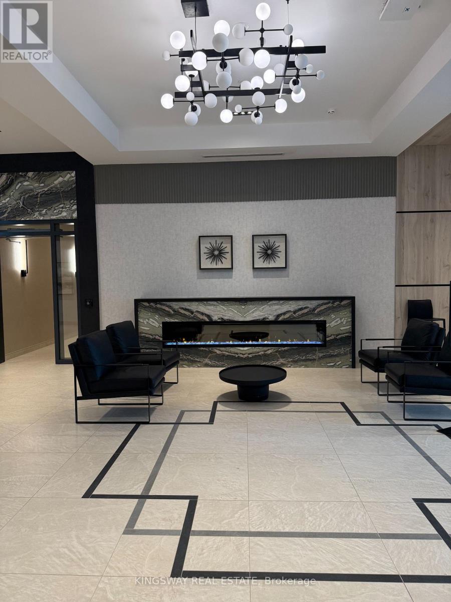 217 - 15 Watergarden Drive N, Mississauga, Ontario  L5R 0G8 - Photo 3 - W12582802