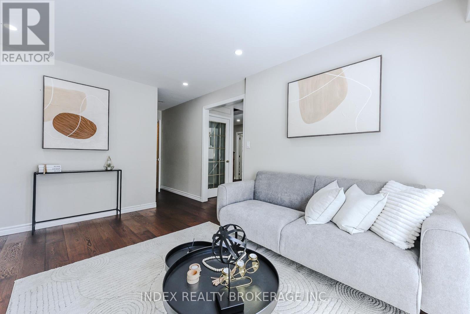 6101 Edenwood Drive, Mississauga, Ontario  L5N 2Y6 - Photo 15 - W12582804