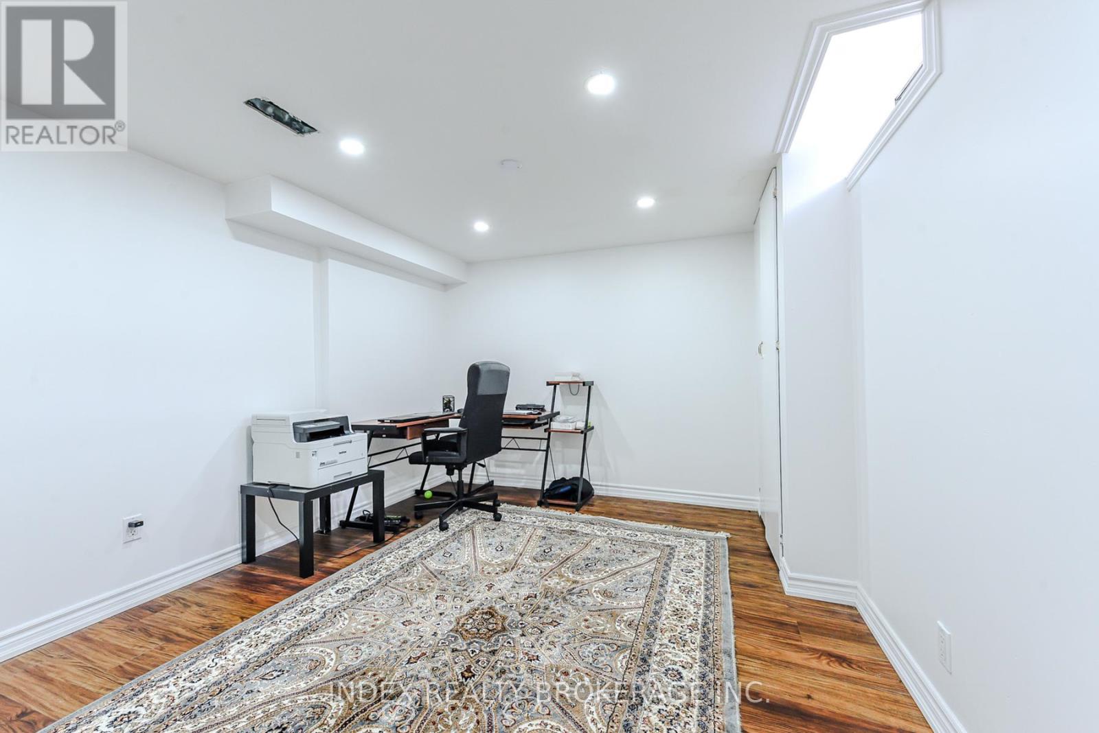 6101 Edenwood Drive, Mississauga, Ontario  L5N 2Y6 - Photo 35 - W12582804