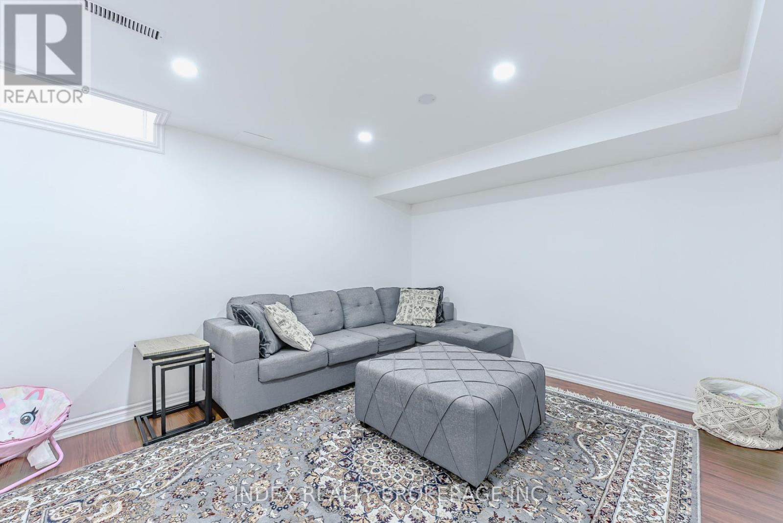 6101 Edenwood Drive, Mississauga, Ontario  L5N 2Y6 - Photo 36 - W12582804