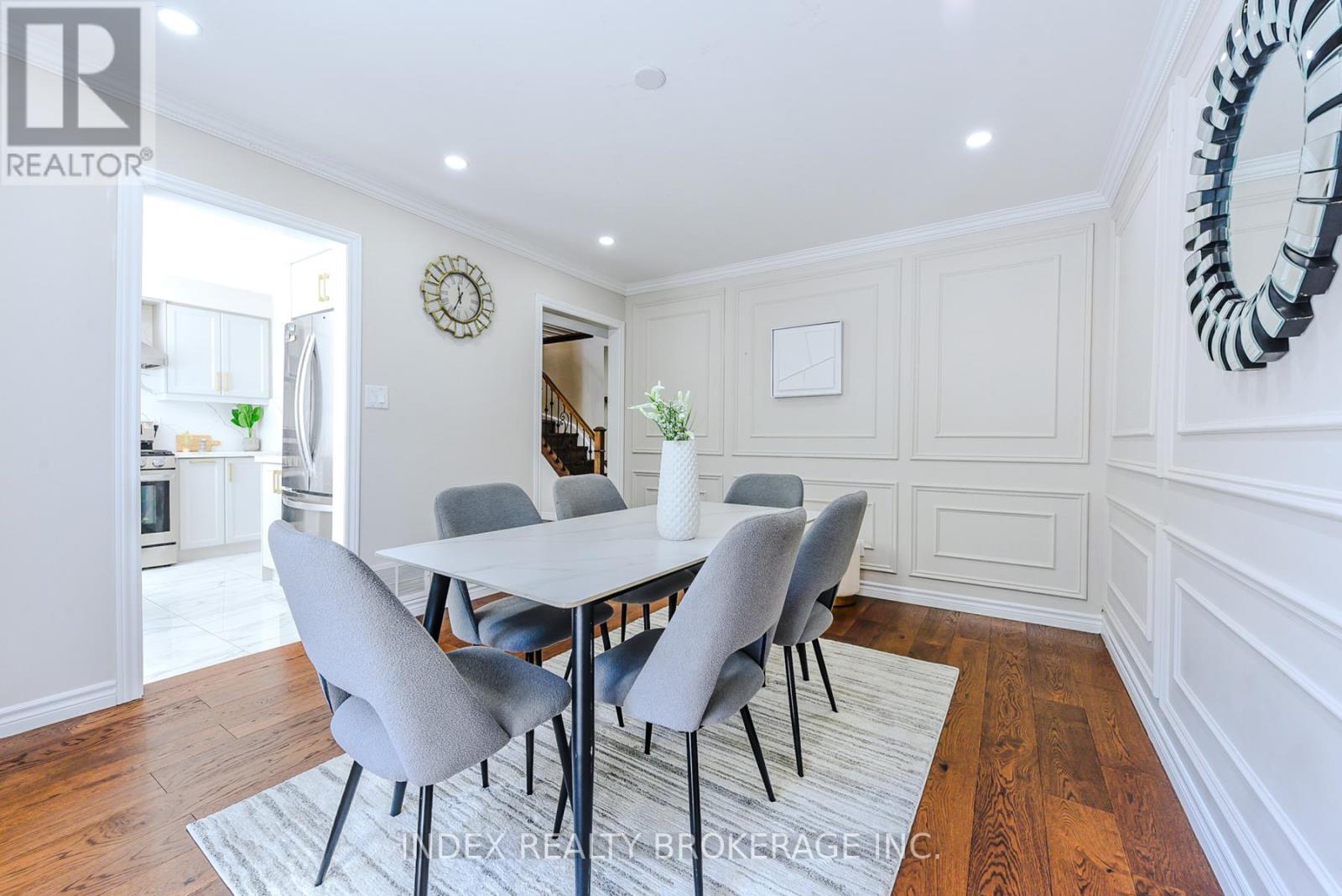 6101 Edenwood Drive, Mississauga, Ontario  L5N 2Y6 - Photo 8 - W12582804