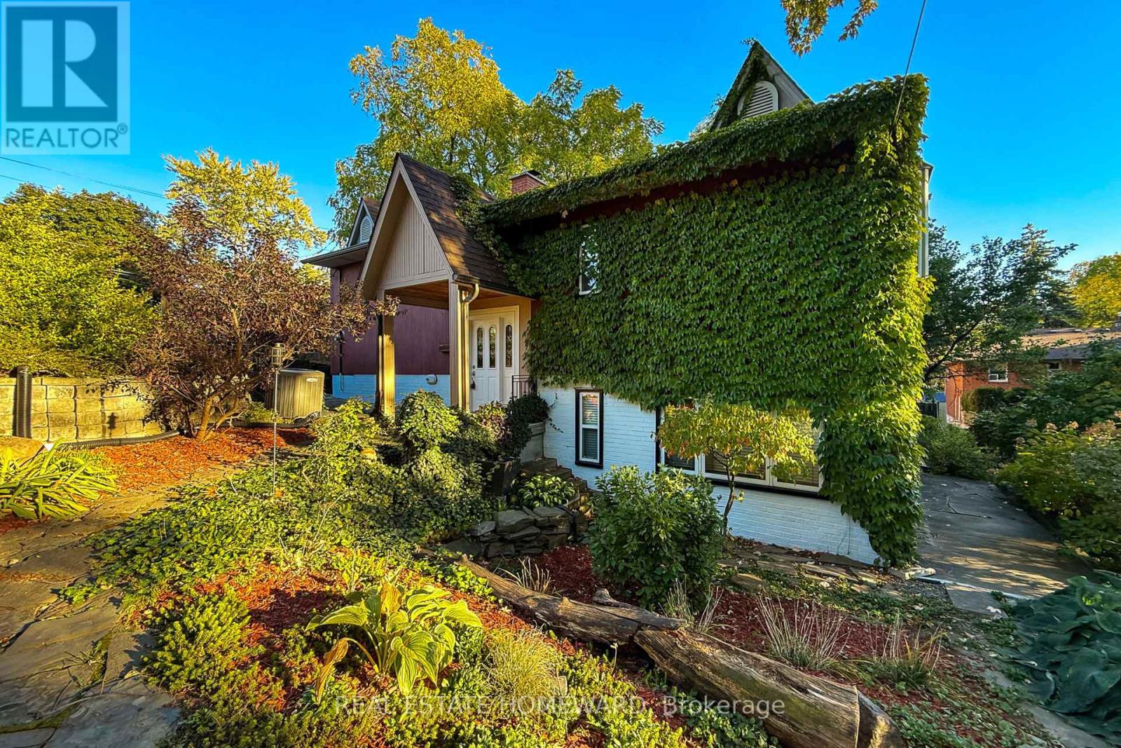 1150 Kipling Avenue, Toronto, Ontario  M9B 3M6 - Photo 3 - W12582822