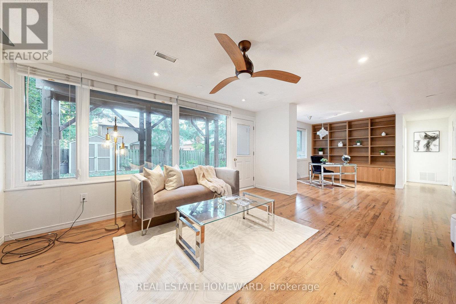 1150 Kipling Avenue, Toronto, Ontario  M9B 3M6 - Photo 32 - W12582822