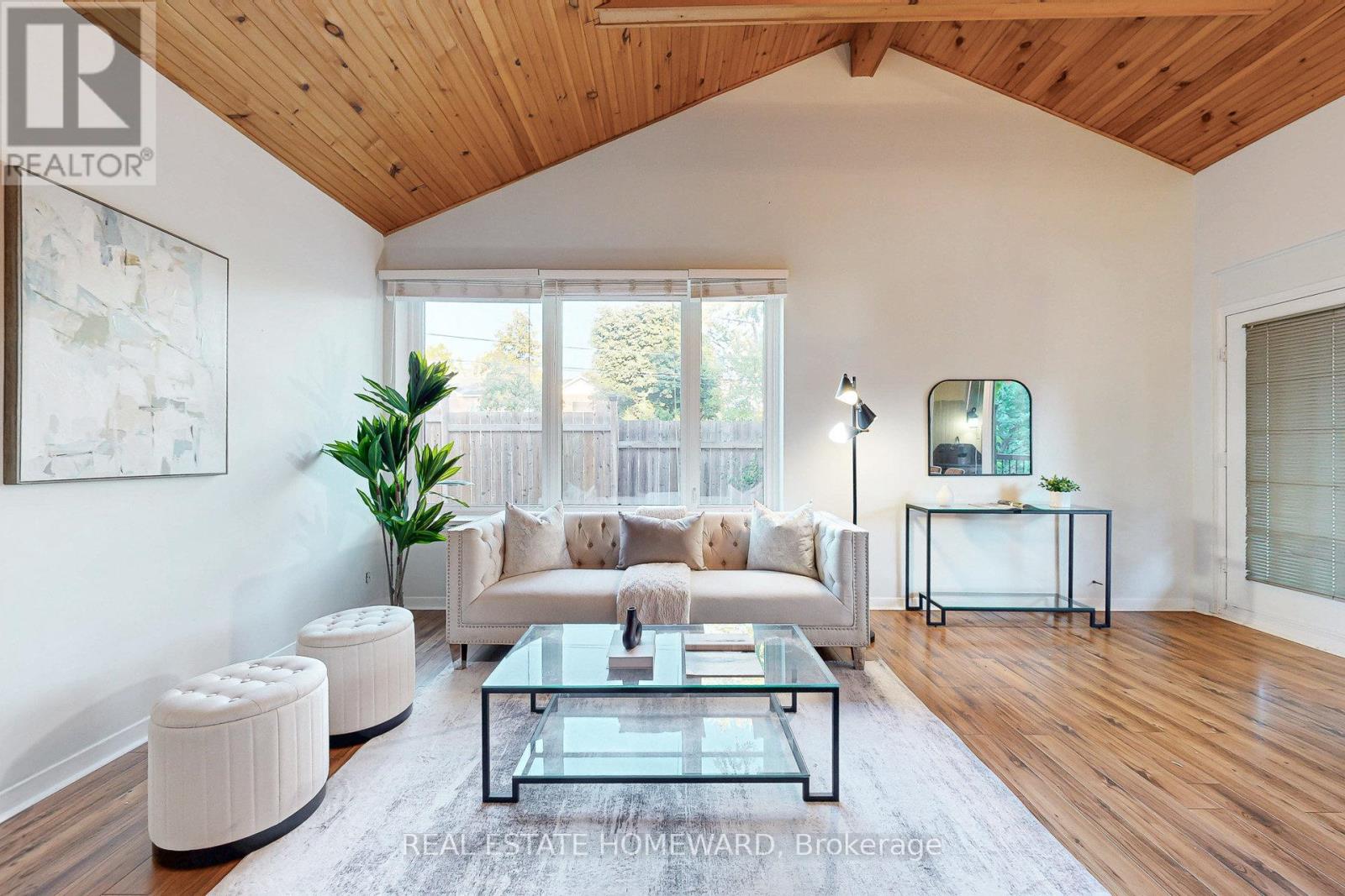 1150 Kipling Avenue, Toronto, Ontario  M9B 3M6 - Photo 9 - W12582822