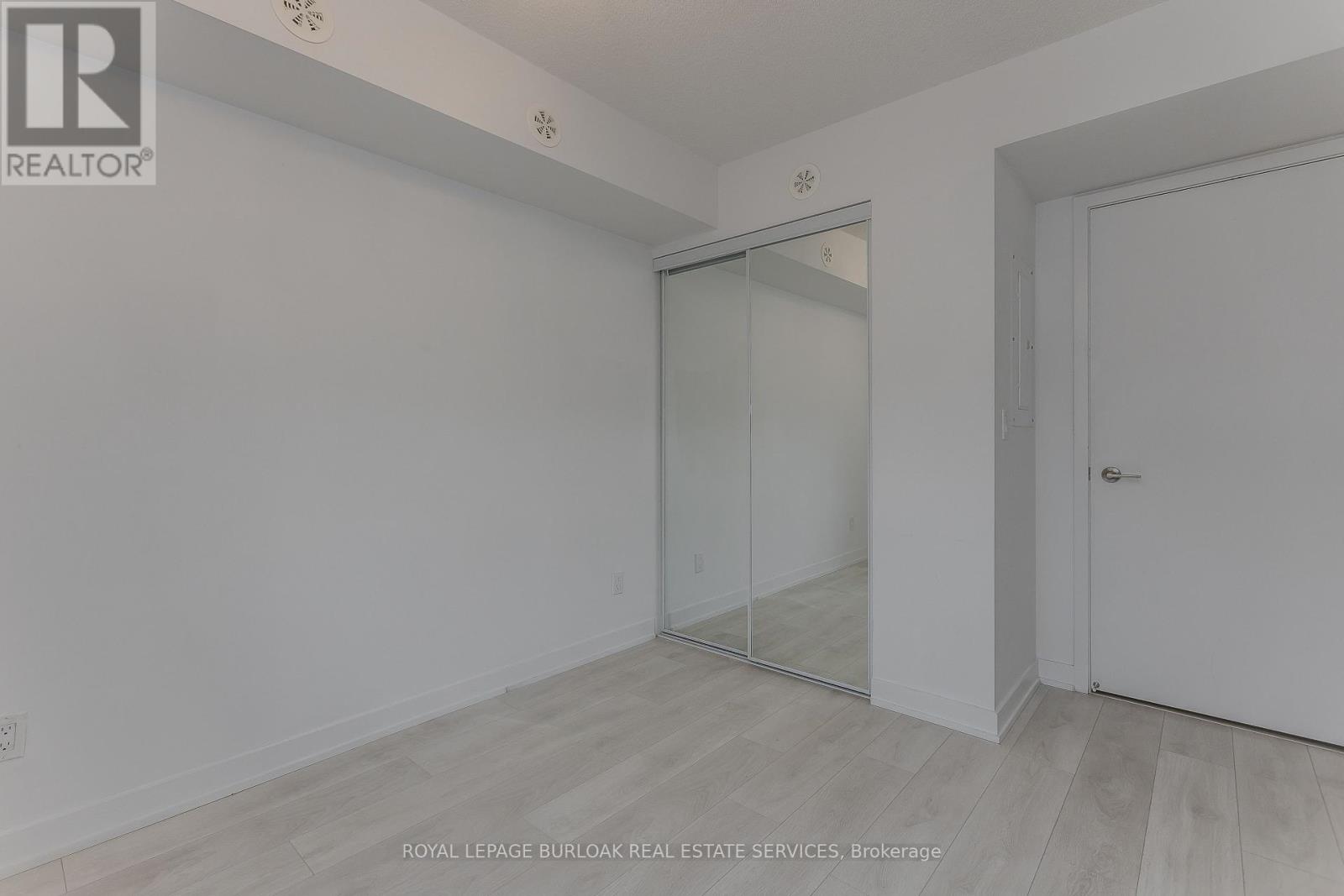 815 - 1133 Cooke Boulevard, Burlington, Ontario  L7T 0C3 - Photo 27 - W12582866