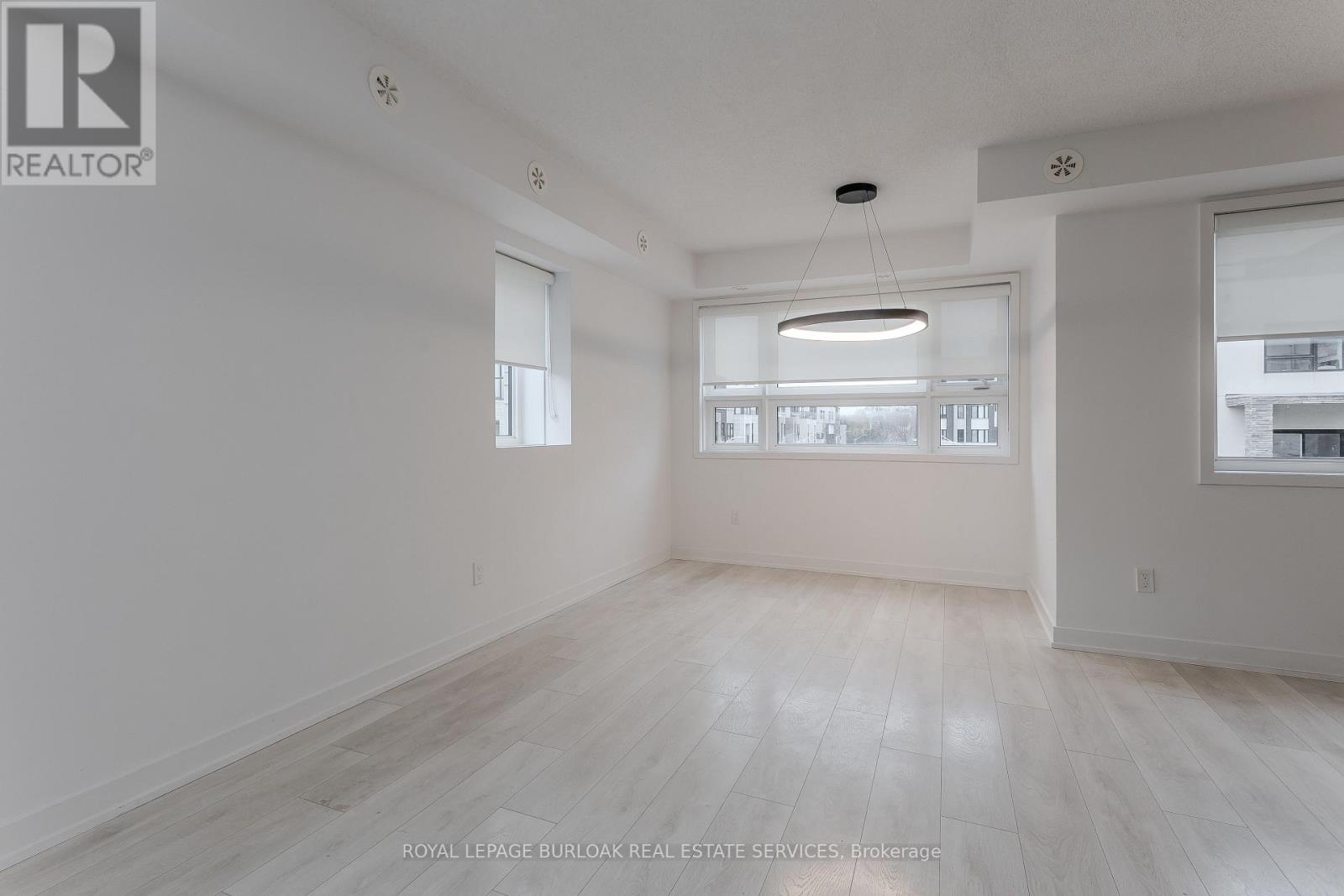 815 - 1133 Cooke Boulevard, Burlington, Ontario  L7T 0C3 - Photo 8 - W12582866