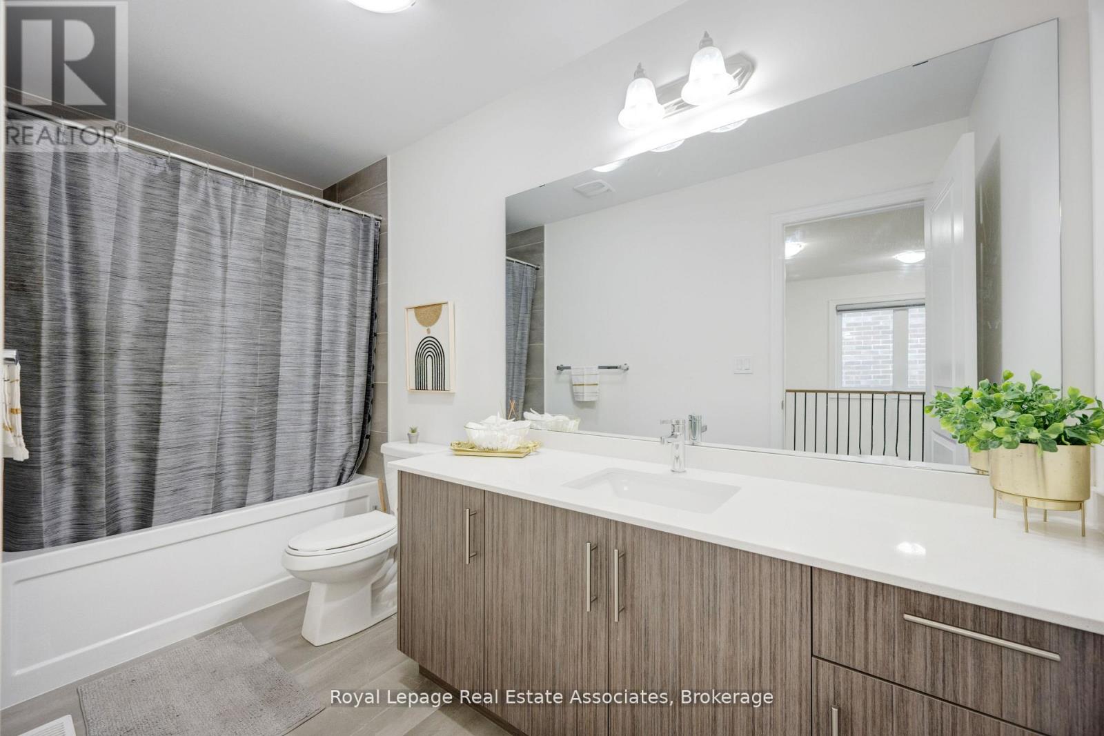 13 Quinton Ridge, Brampton, Ontario  L6Y 6J4 - Photo 34 - W12582878