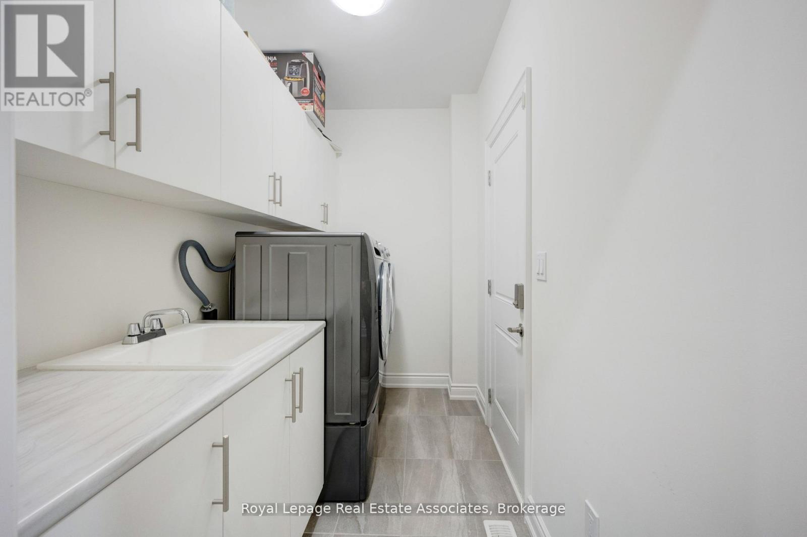 13 Quinton Ridge, Brampton, Ontario  L6Y 6J4 - Photo 36 - W12582878