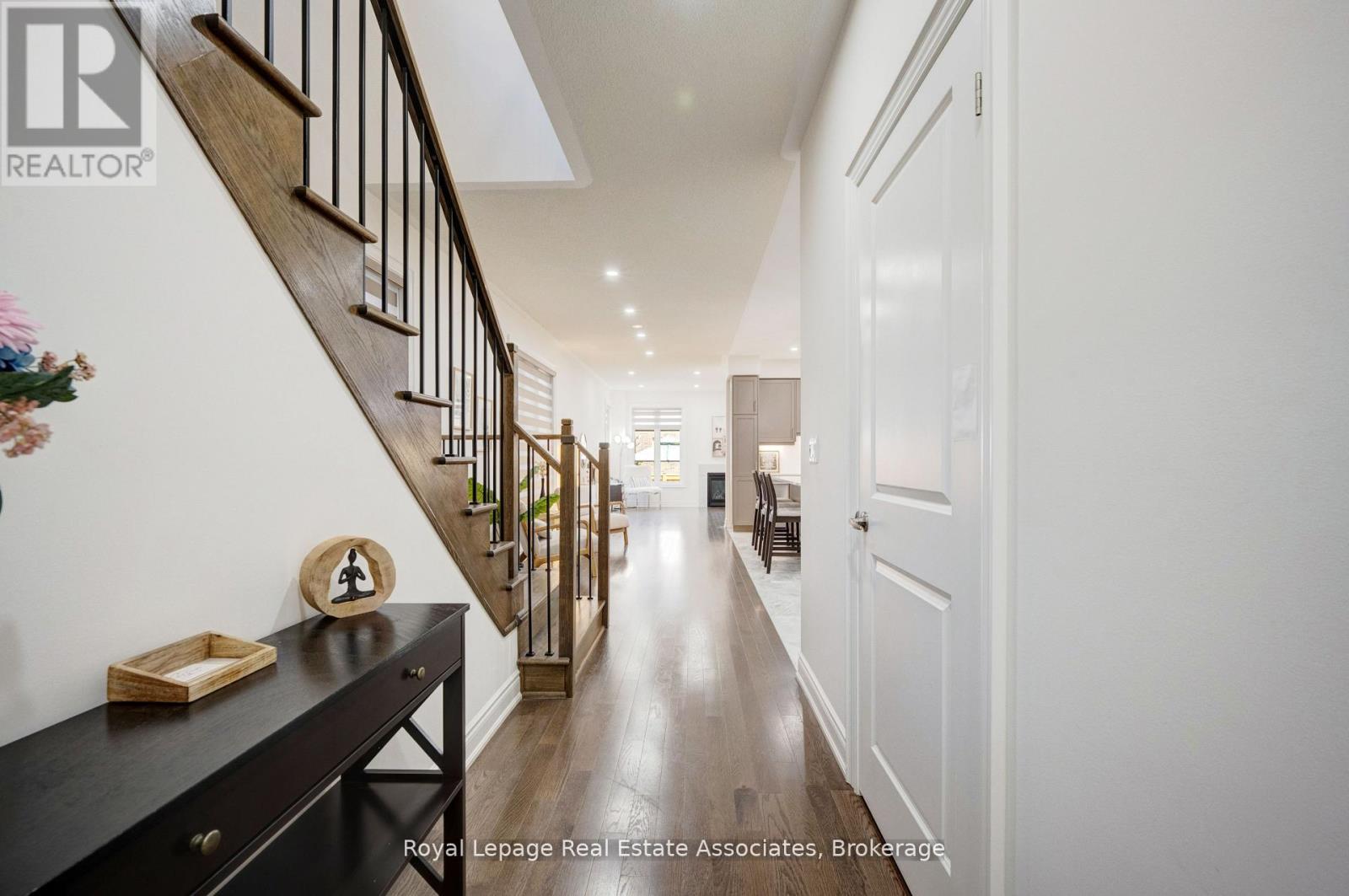 13 Quinton Ridge, Brampton, Ontario  L6Y 6J4 - Photo 7 - W12582878