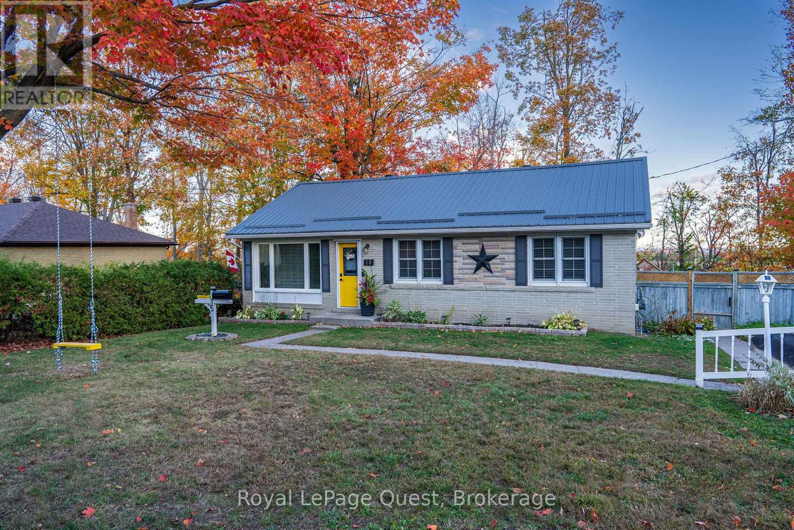 15 Karen Crescent, Orillia, Ontario  L3V 3H2 - Photo 2 - S12583044