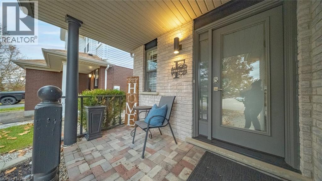 128 Mcmeeken Drive, Cambridge, Ontario  N3C 4E7 - Photo 3 - 40789232