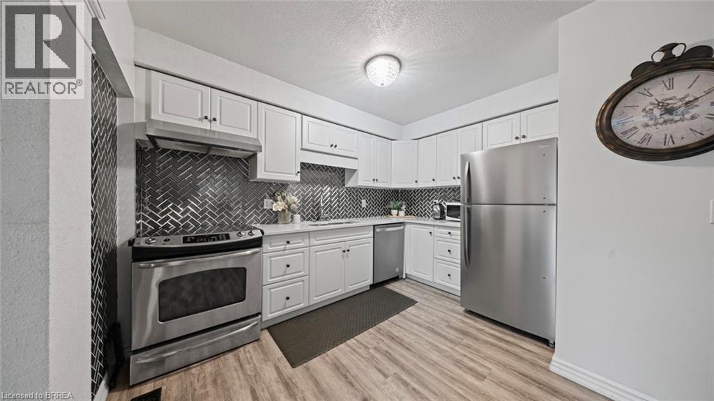 128 Mcmeeken Drive, Cambridge, Ontario  N3C 4E7 - Photo 10 - 40789232