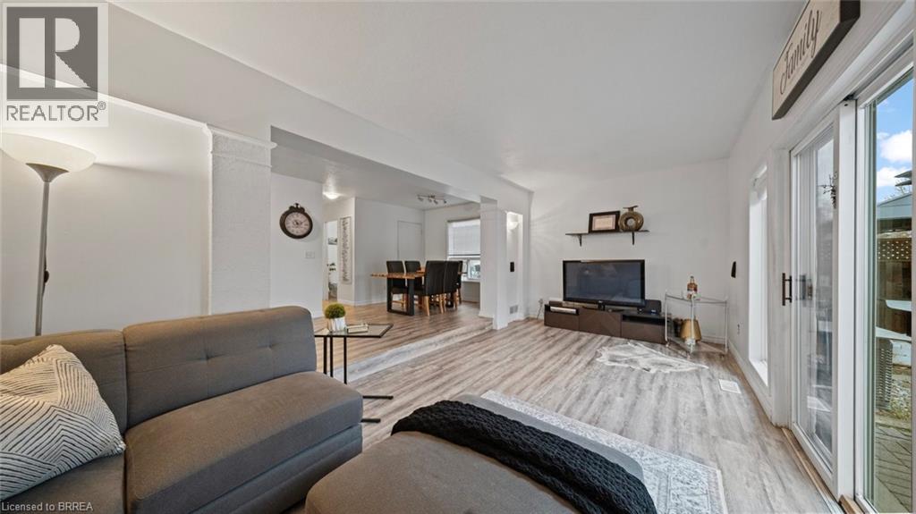 128 Mcmeeken Drive, Cambridge, Ontario  N3C 4E7 - Photo 14 - 40789232