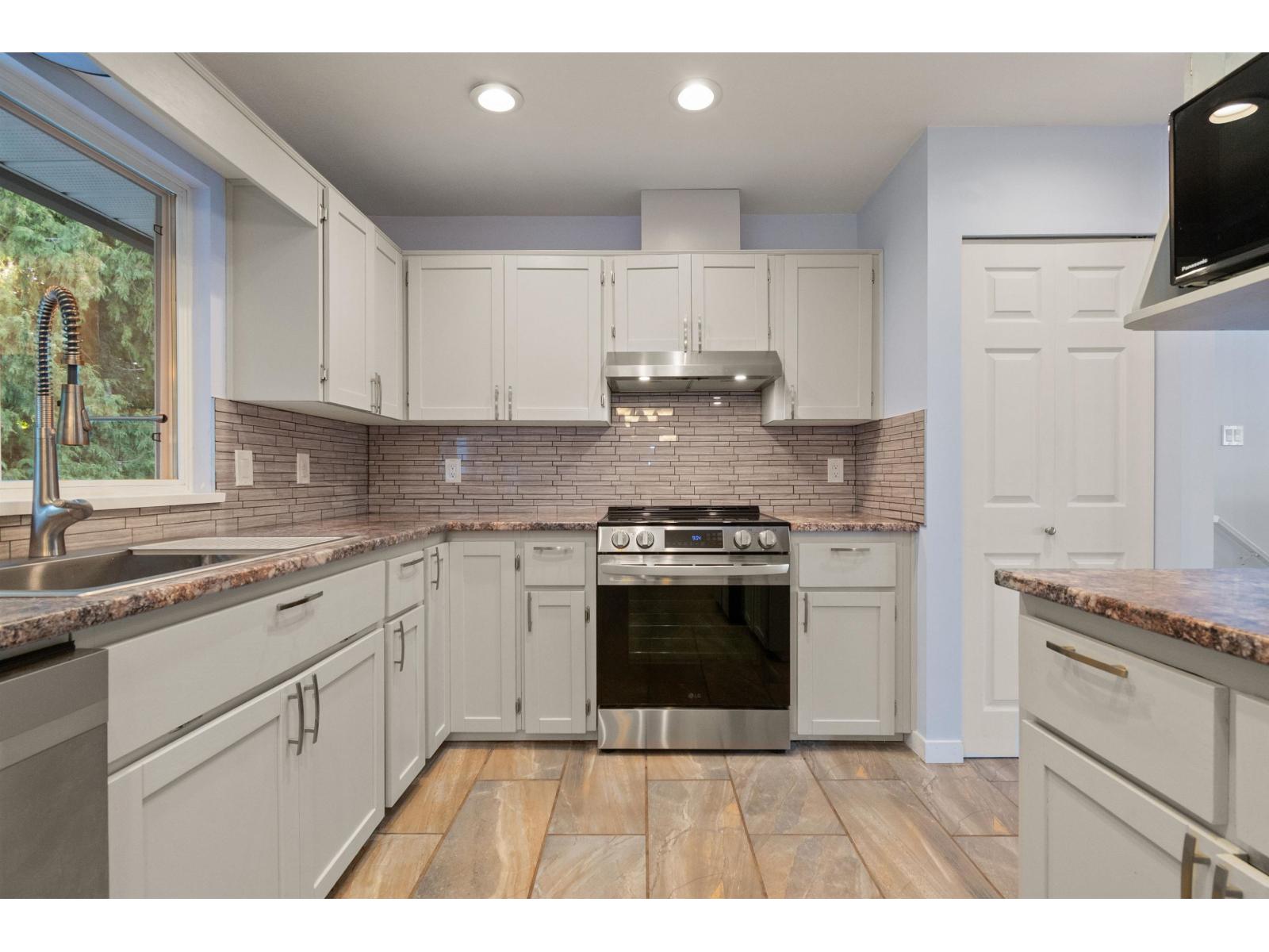 5610 Janis Street, Sardis South, Chilliwack, British Columbia  V2R 3K3 - Photo 9 - R3070576