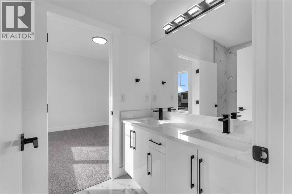 18 South Shore Road, Chestermere, Alberta  T1X 2Y4 - Photo 26 - A2268570