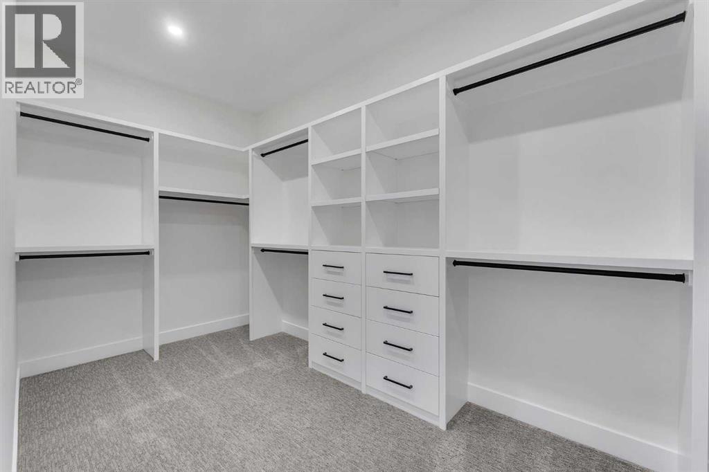 18 South Shore Road, Chestermere, Alberta  T1X 2Y4 - Photo 21 - A2268570