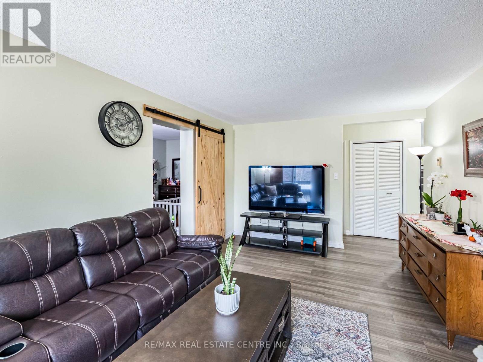 121 - 49 Rhonda Road, Guelph, Ontario  N1H 7A4 - Photo 12 - X12582798