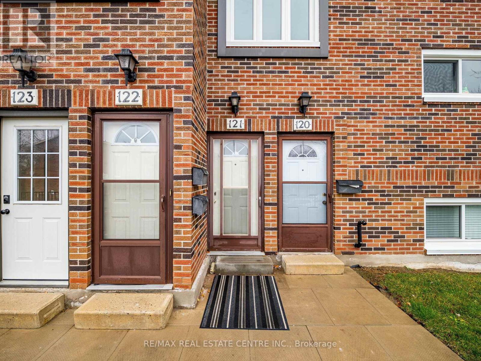 121 - 49 Rhonda Road, Guelph, Ontario  N1H 7A4 - Photo 3 - X12582798