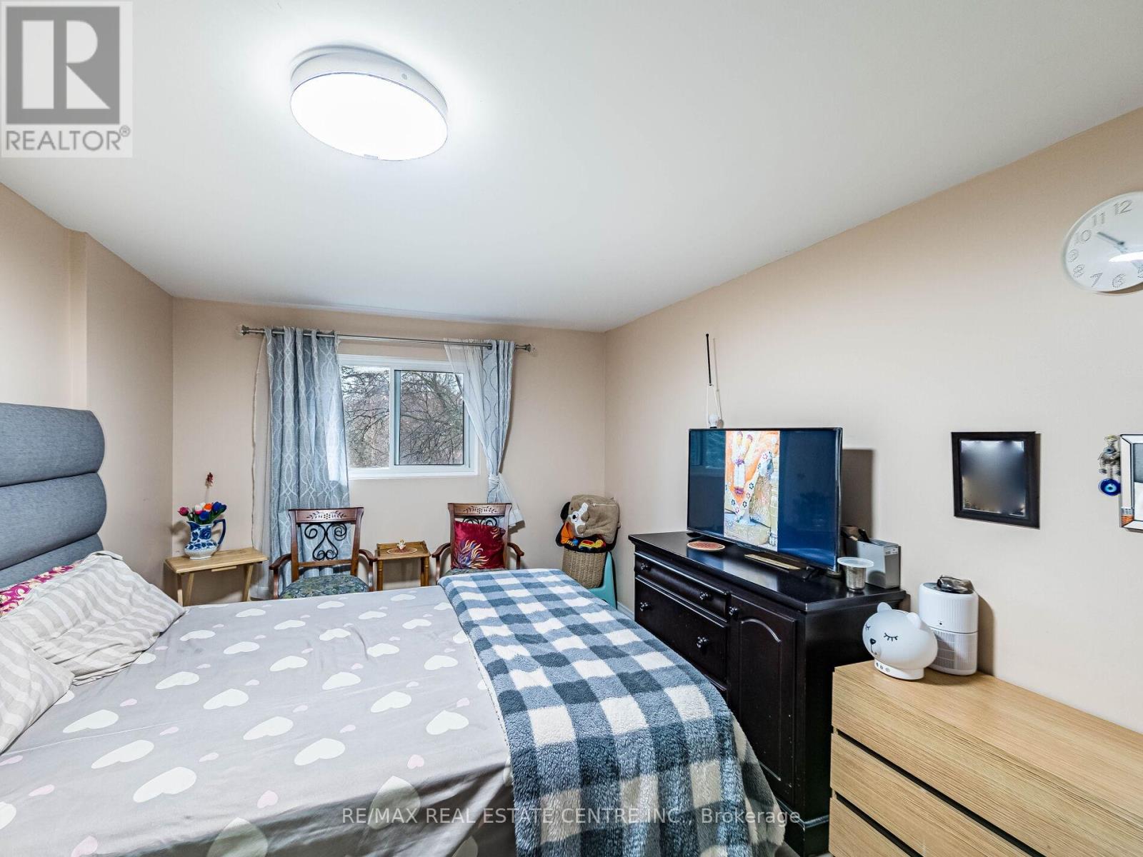 121 - 49 Rhonda Road, Guelph, Ontario  N1H 7A4 - Photo 37 - X12582798