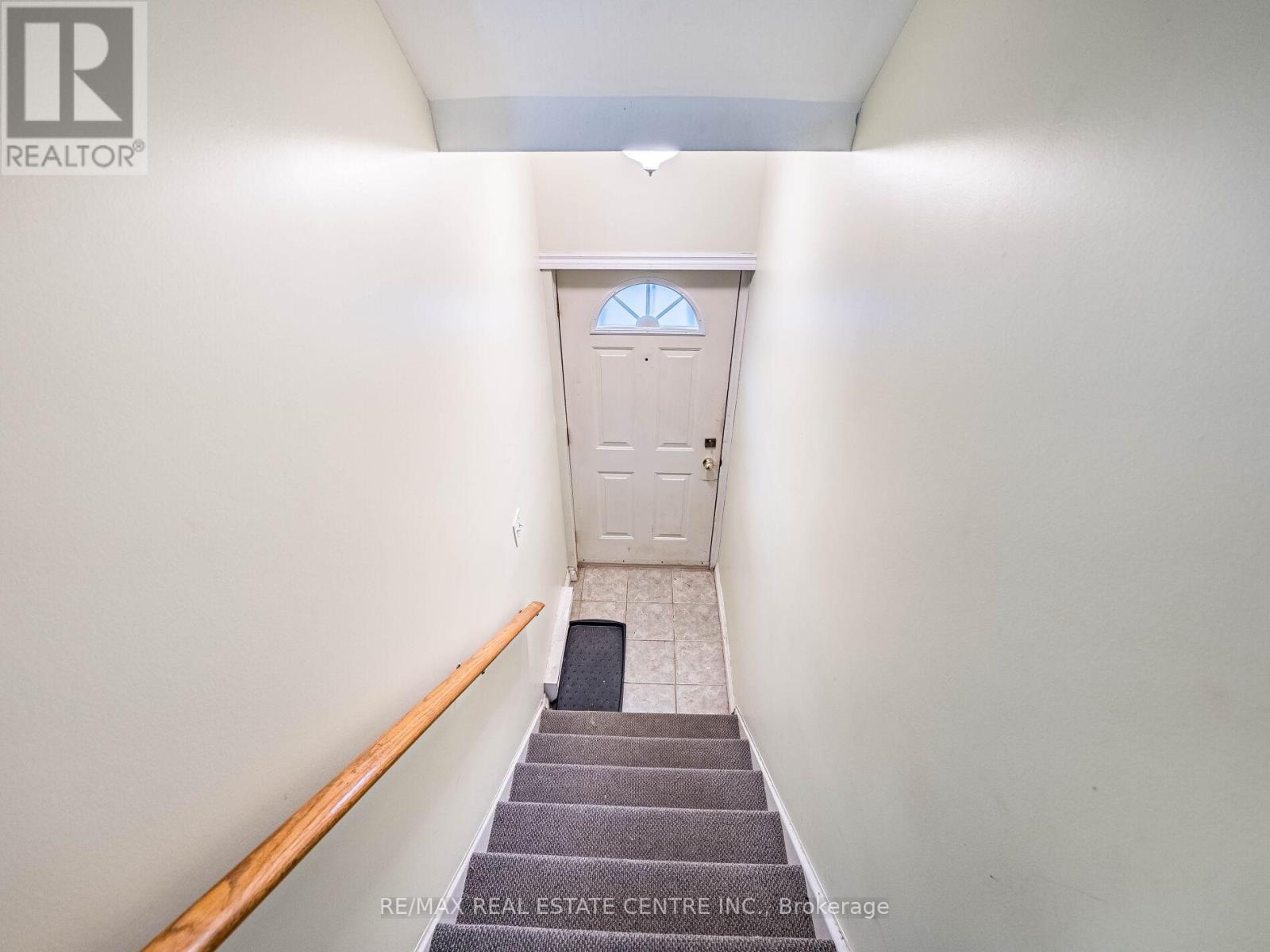 121 - 49 Rhonda Road, Guelph, Ontario  N1H 7A4 - Photo 4 - X12582798