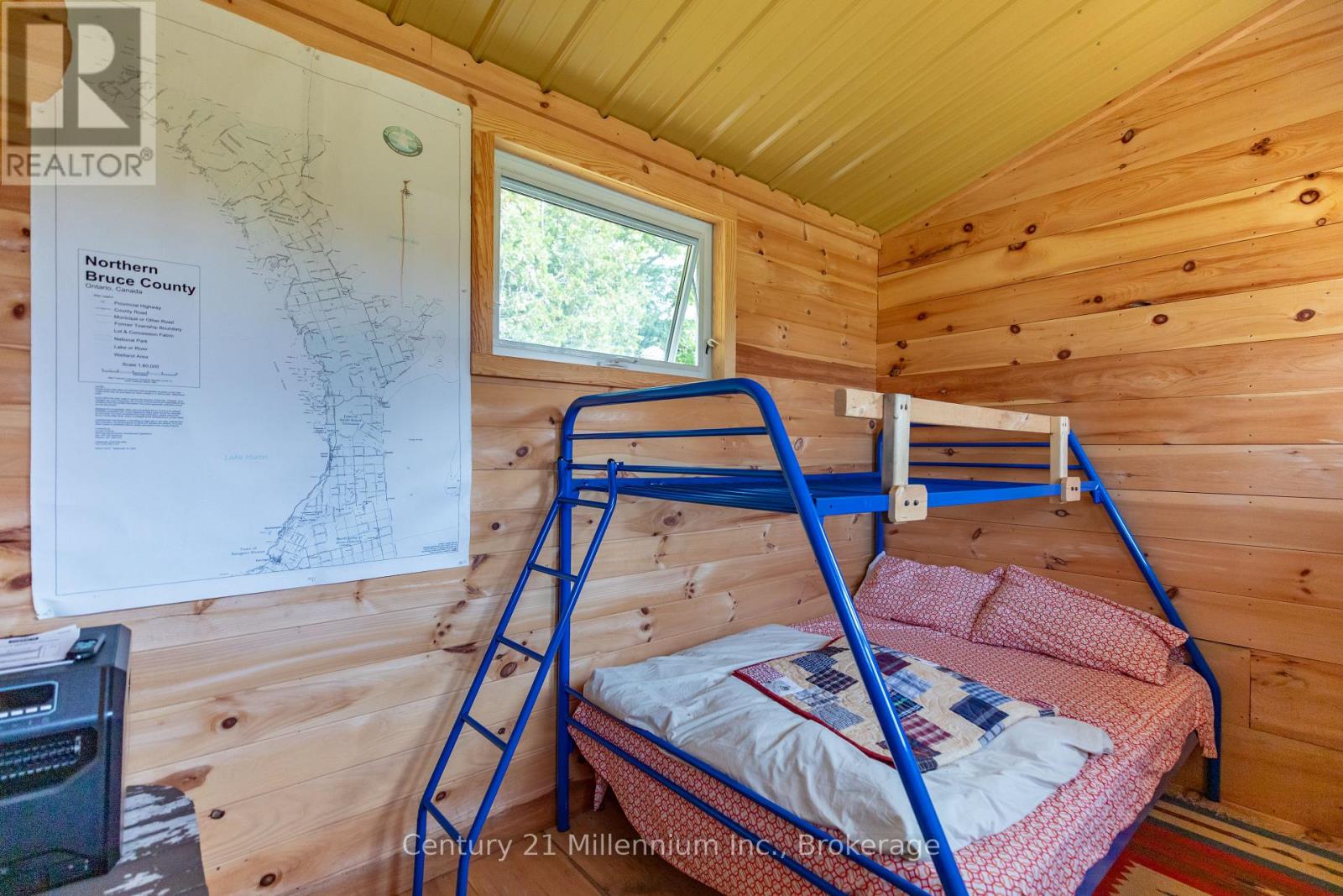 667 East Road, Northern Bruce Peninsula, Ontario  N0H 1W0 - Photo 23 - X12582922