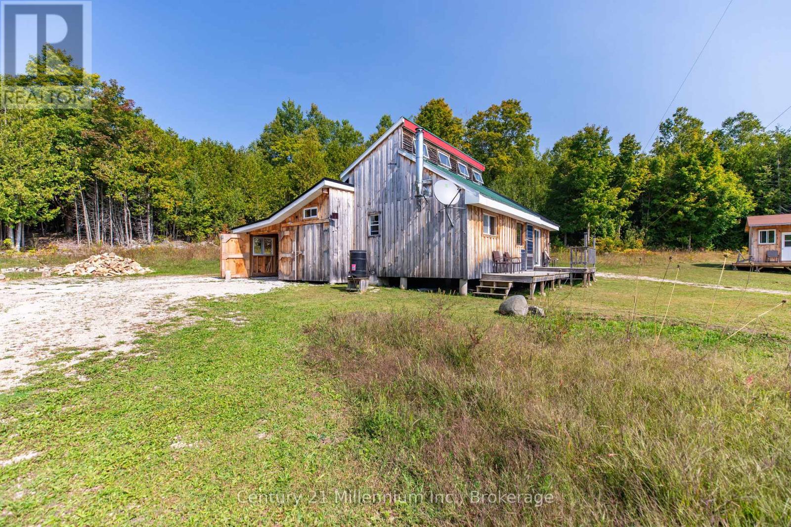 667 East Road, Northern Bruce Peninsula, Ontario  N0H 1W0 - Photo 25 - X12582922