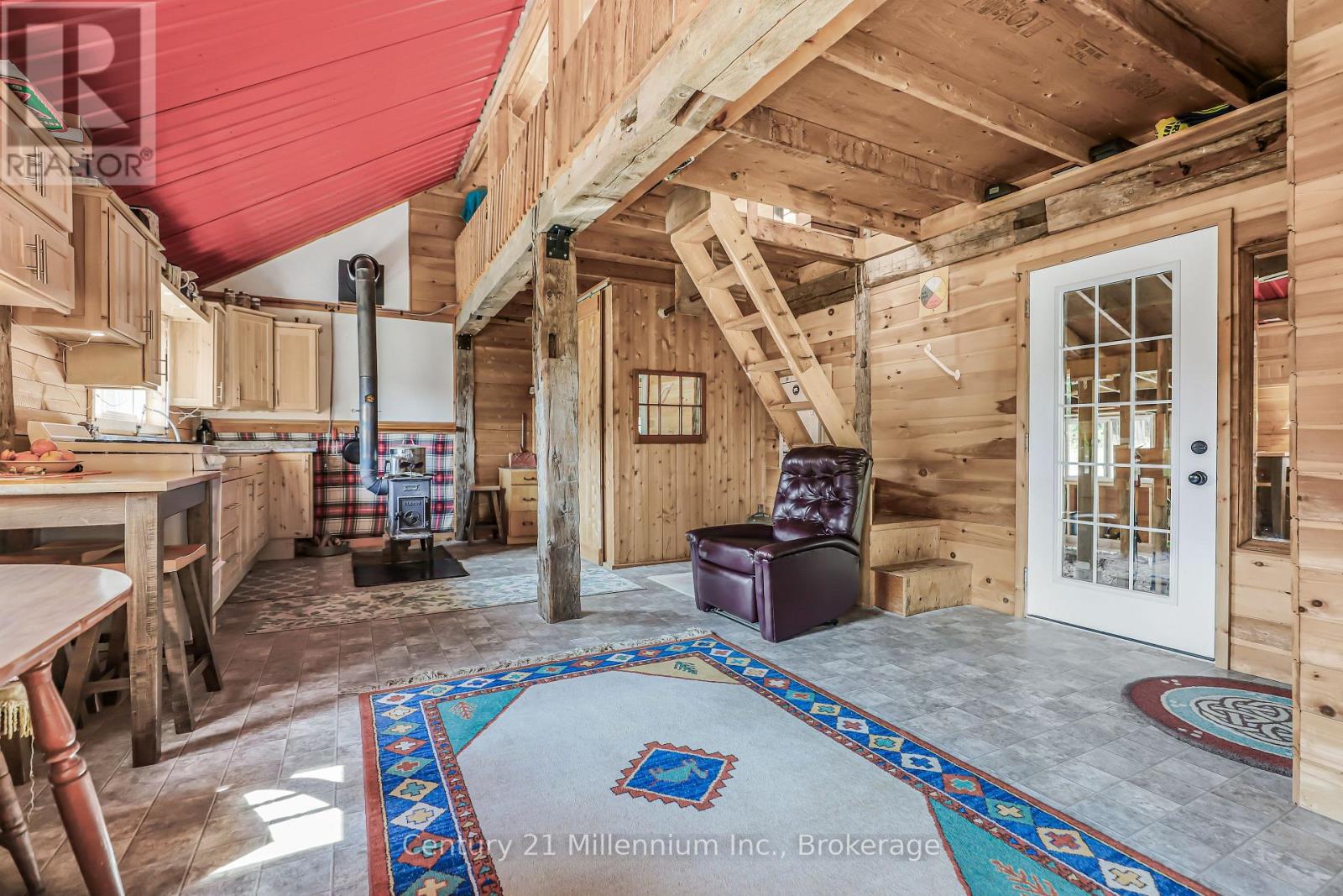 667 East Road, Northern Bruce Peninsula, Ontario  N0H 1W0 - Photo 36 - X12582922