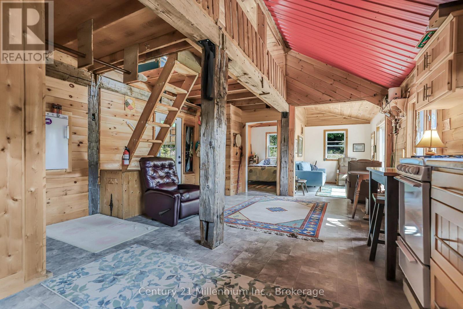 667 East Road, Northern Bruce Peninsula, Ontario  N0H 1W0 - Photo 41 - X12582922