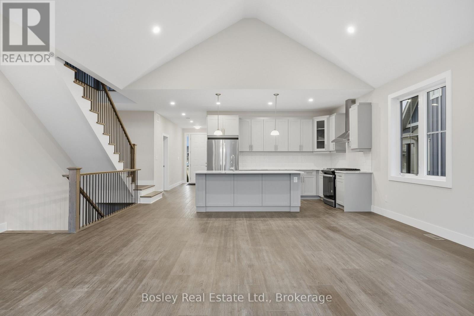 163 Sugar Maple Street, Blue Mountains, Ontario L9Y 0Z3 - Photo 7 - X12582952