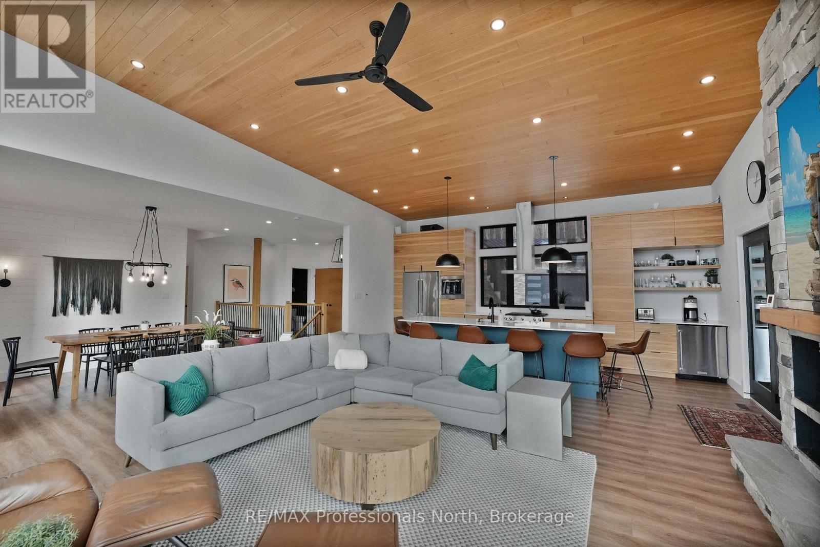 1237 Burlywood Trail, Dysart Et Al, Ontario  K0M 1S0 - Photo 11 - X12583016