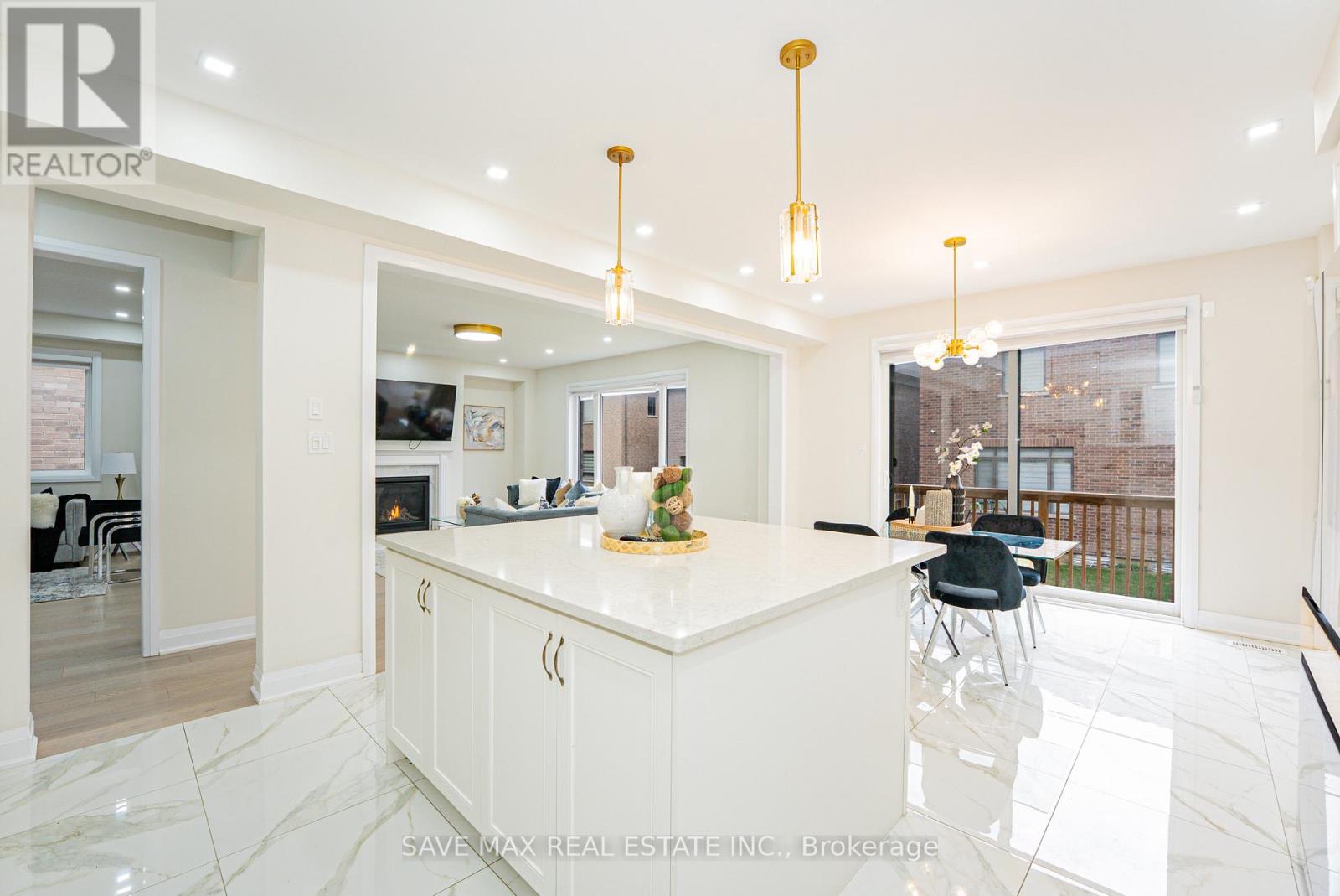 53 Lipscott Drive, Caledon, Ontario  L7C 4K1 - Photo 14 - W12557646