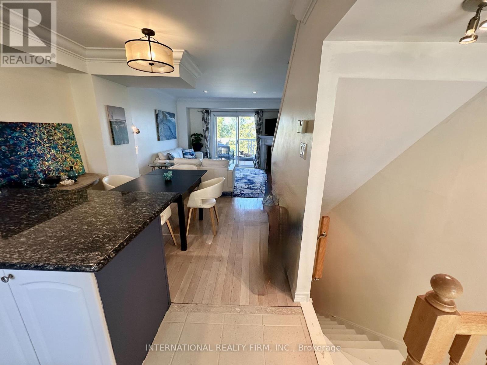 35 Cranberry Surf, Collingwood, Ontario  L9Y 5C4 - Photo 18 - S12448534