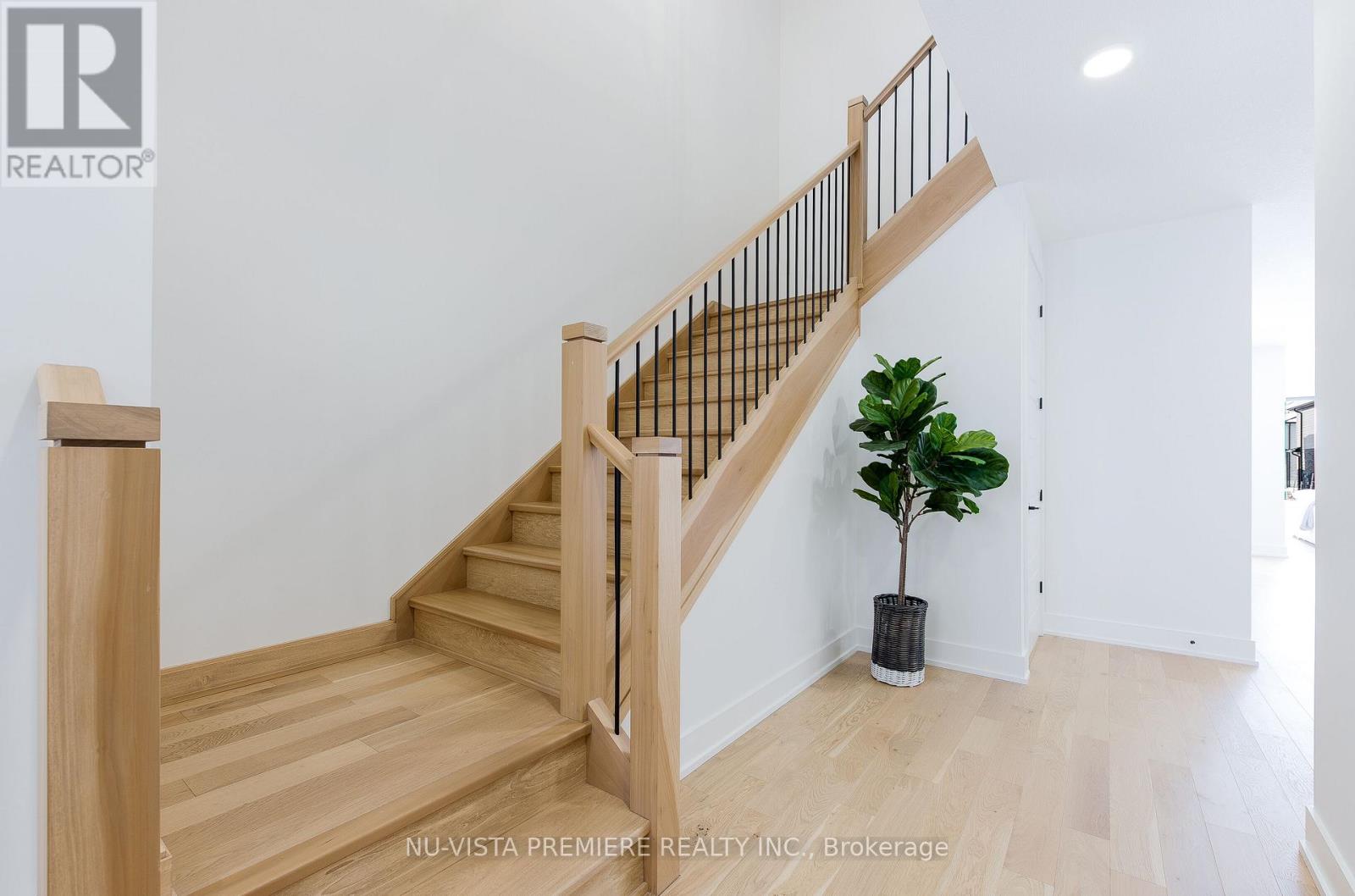 Photo 20 of 48 for 2228 Saddlerock Avenue