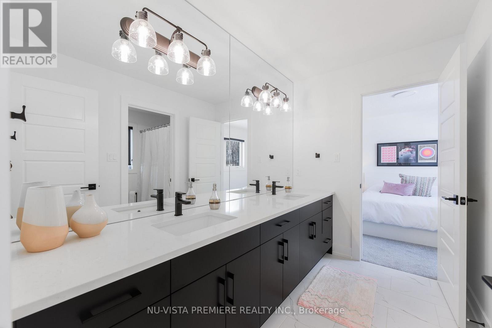 Photo 23 of 48 for 2228 Saddlerock Avenue