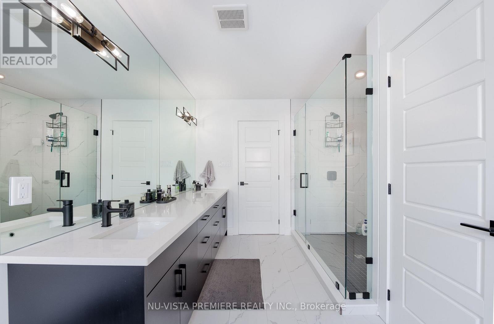 2228 Saddlerock Avenue, London North, Ontario  N6G 3X3 - Photo 34 - X12377554