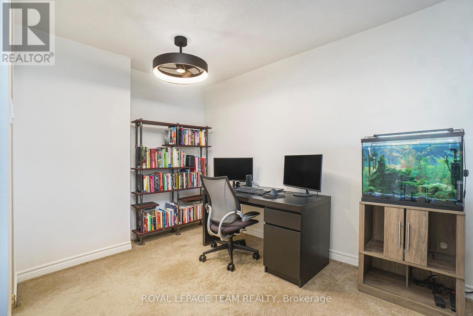 606 - 2400 Virginia Drive, Ottawa, Ontario  K1H 8L3 - Photo 13 - X12529210