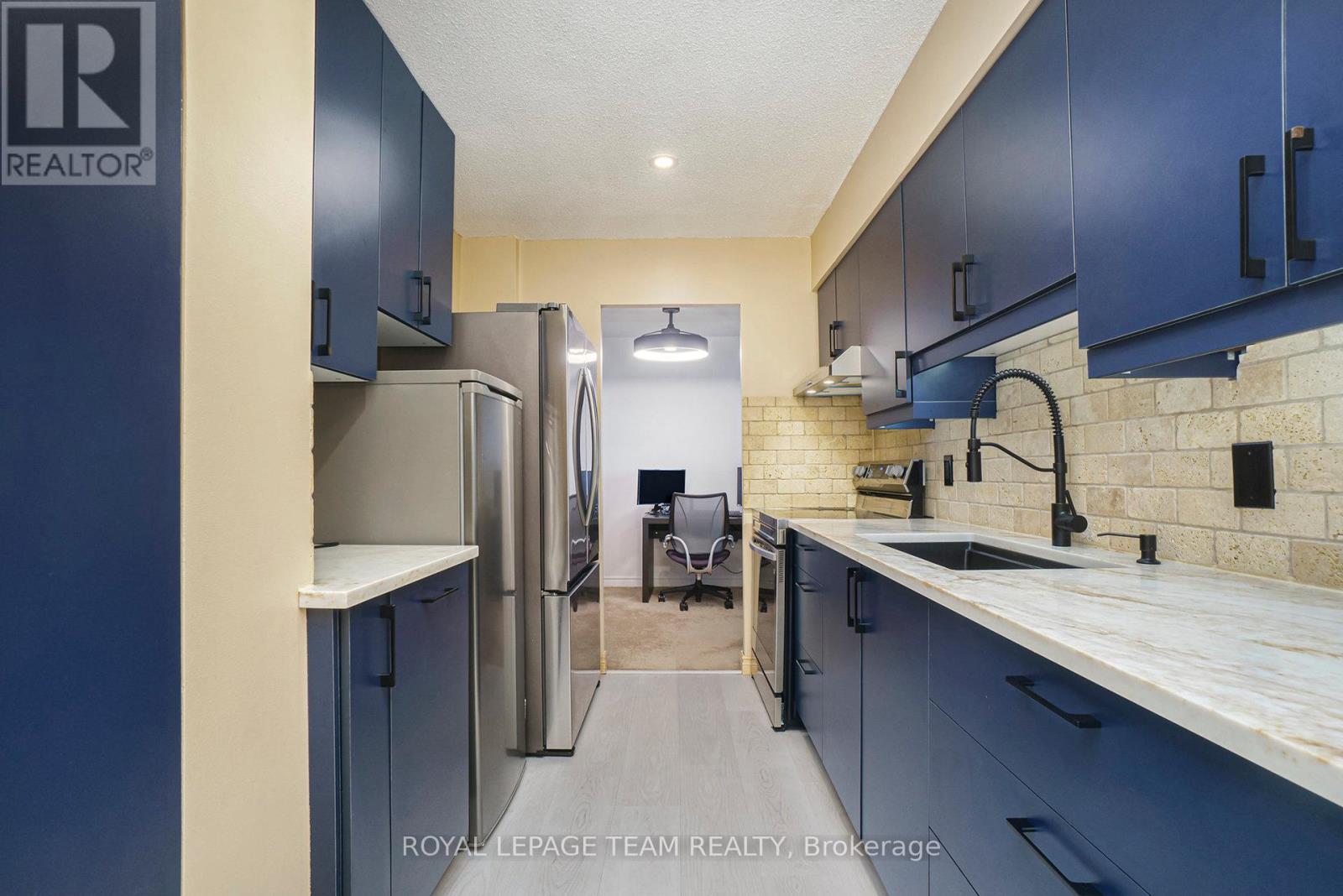 606 - 2400 Virginia Drive, Ottawa, Ontario  K1H 8L3 - Photo 16 - X12529210