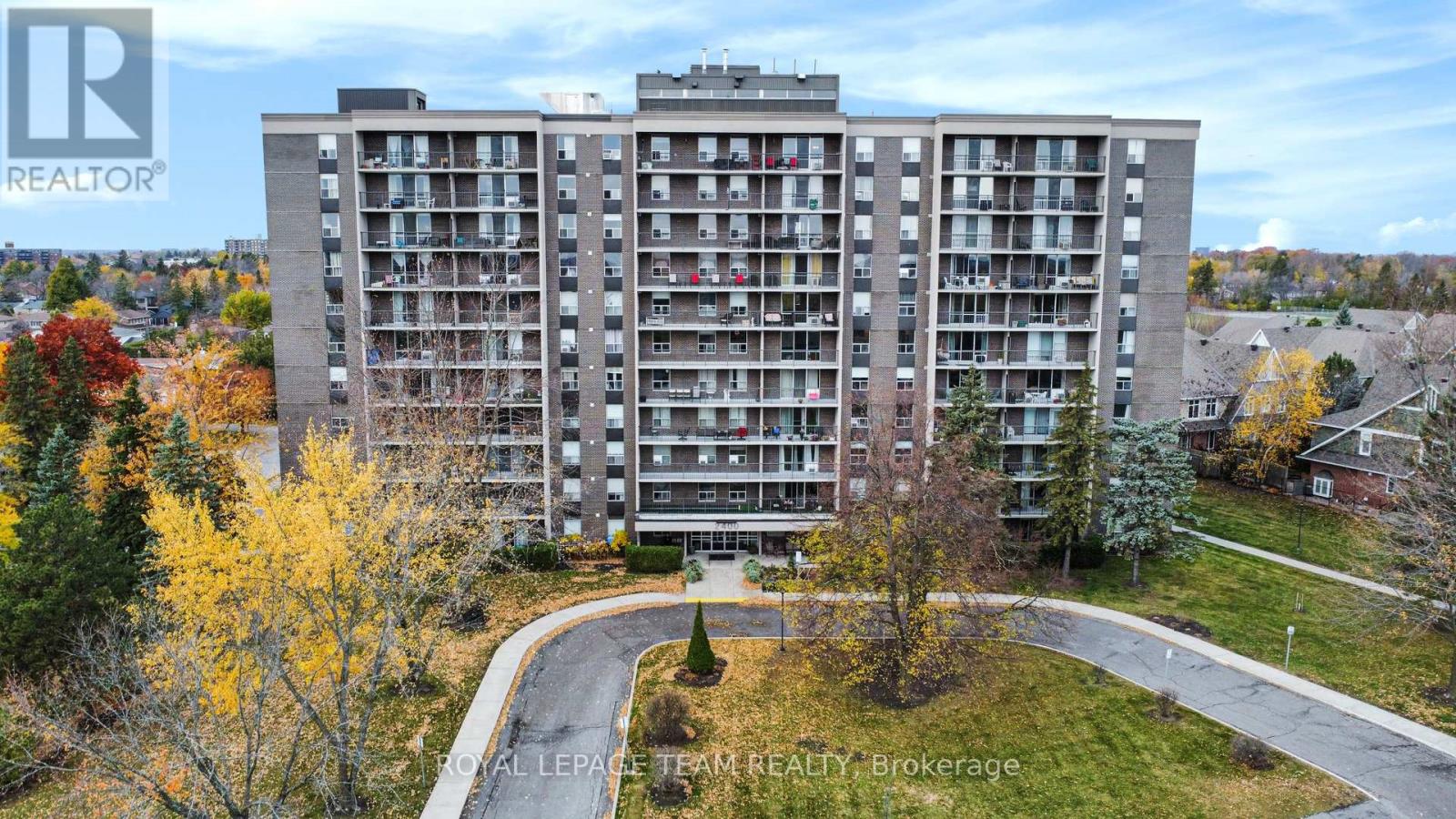606 - 2400 Virginia Drive, Ottawa, Ontario  K1H 8L3 - Photo 3 - X12529210
