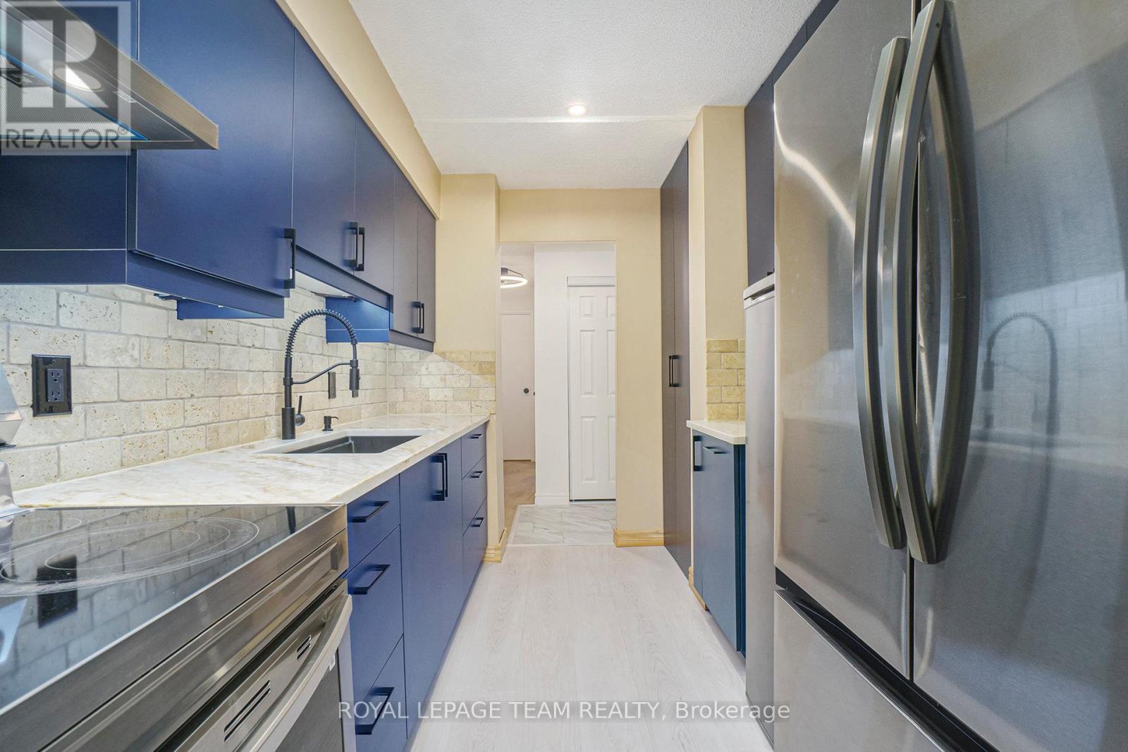 606 - 2400 Virginia Drive, Ottawa, Ontario  K1H 8L3 - Photo 17 - X12529210