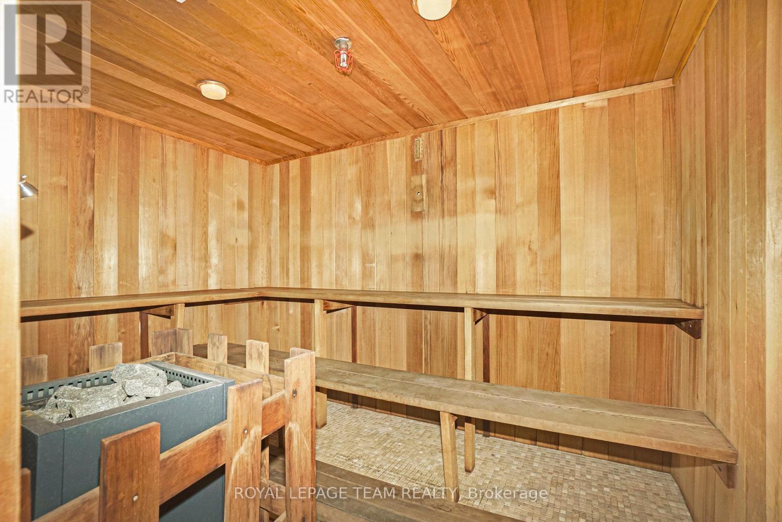 606 - 2400 Virginia Drive, Ottawa, Ontario  K1H 8L3 - Photo 31 - X12529210