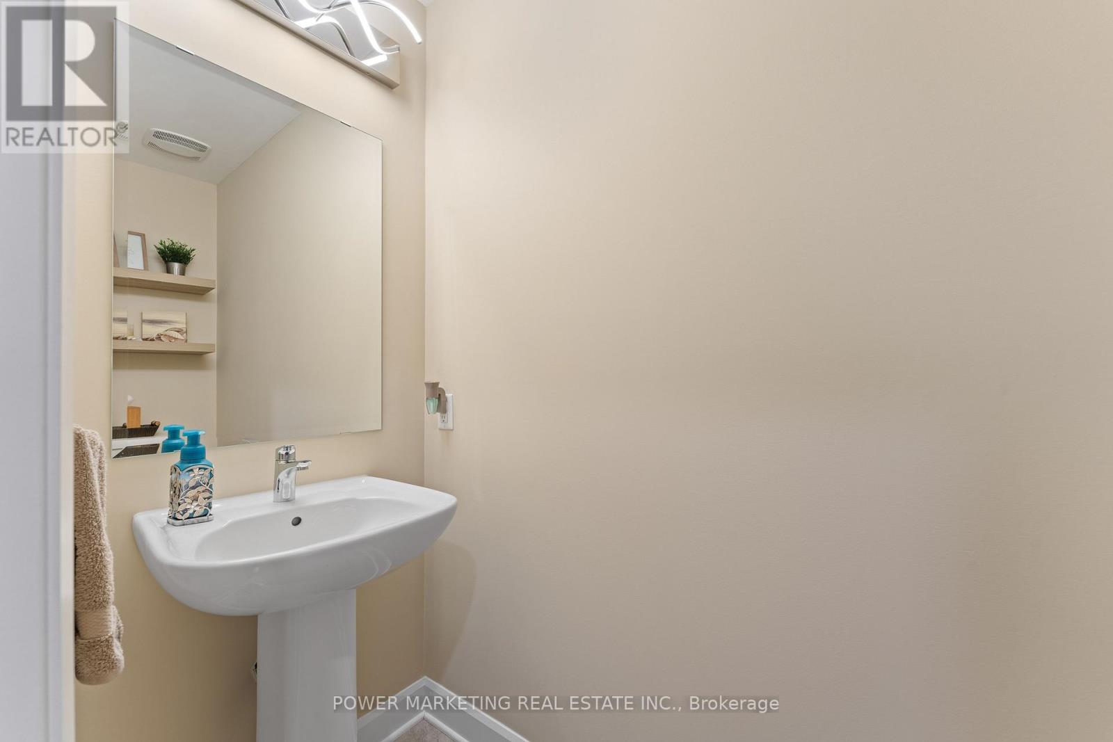 682 Jerome Jodoin Drive, Ottawa, Ontario  K4A 1G7 - Photo 14 - X12580446