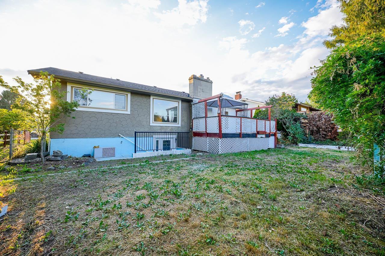 10042 Fairbanks Crescent, Fairfield Island, Chilliwack, British Columbia  V2P 5M2 - Photo 35 - R3070039