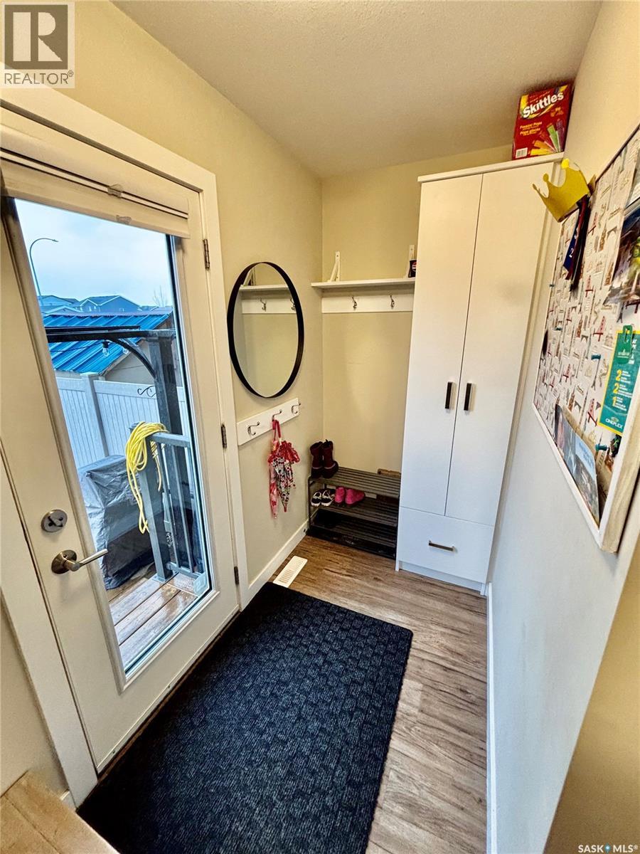 7989 Canola Avenue, Regina, Saskatchewan  S4Y 0E8 - Photo 7 - SK024837